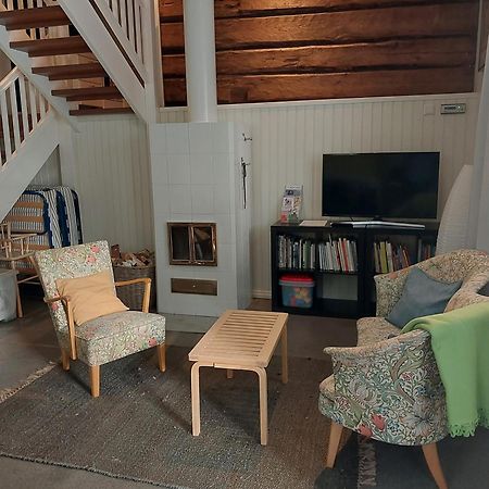 شقة Uniikki Talo Kirjastosilta - Unique House At Centre توركو المظهر الخارجي الصورة